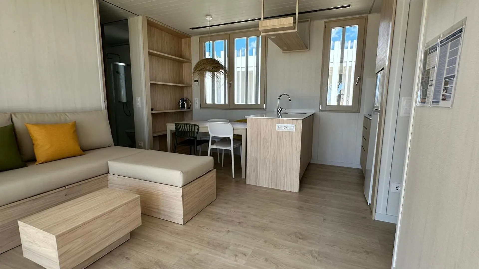 Camping Joan Bungalow Park Cambrils 3*,