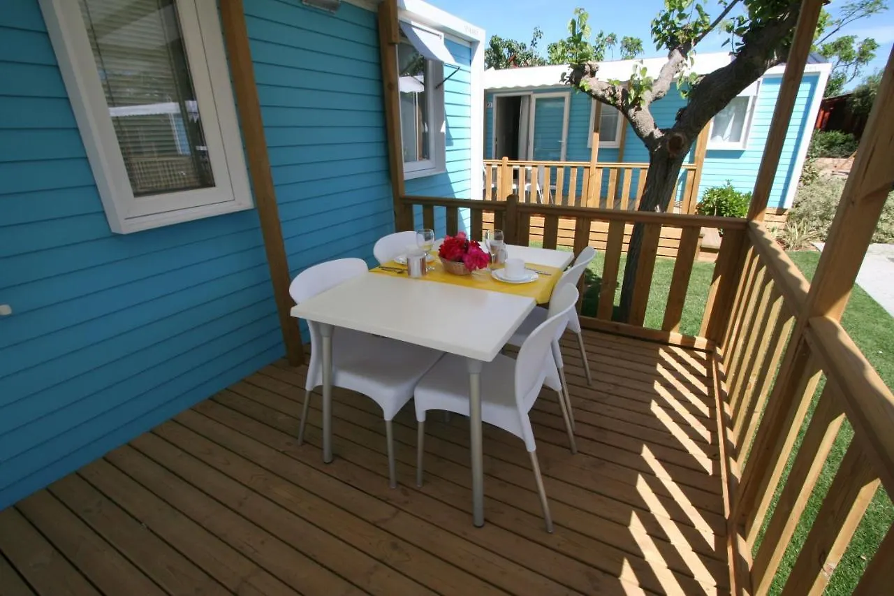 Camping Joan Bungalow Park Cambrils